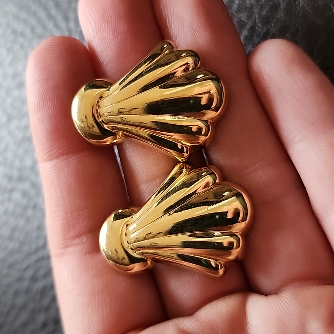 Vtg Earrings